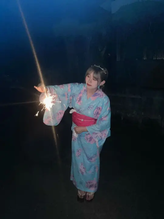 ギャラリー 240