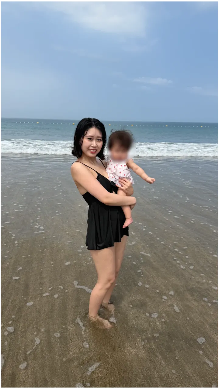 赤ちゃん、初めての海へ。家族3人で過ごした夏の日 未公開写真 7